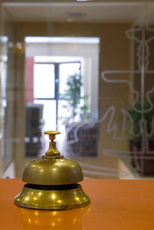 Hotel Avenida photo