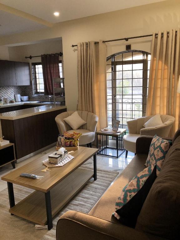 Aurora by Lumo Living, Luxury 1BR RiverLoft, Rávalpindí