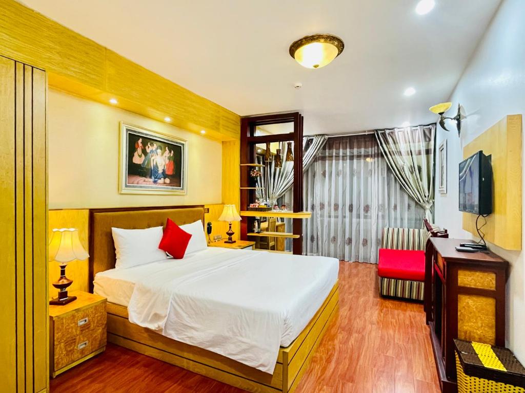 Moon Hotel 56 Truong Cong Giai