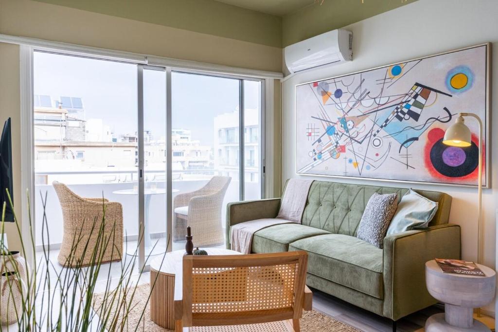 Dune - 1 Bedroom Retreat W Balcony in Mackenzie, Larnaka