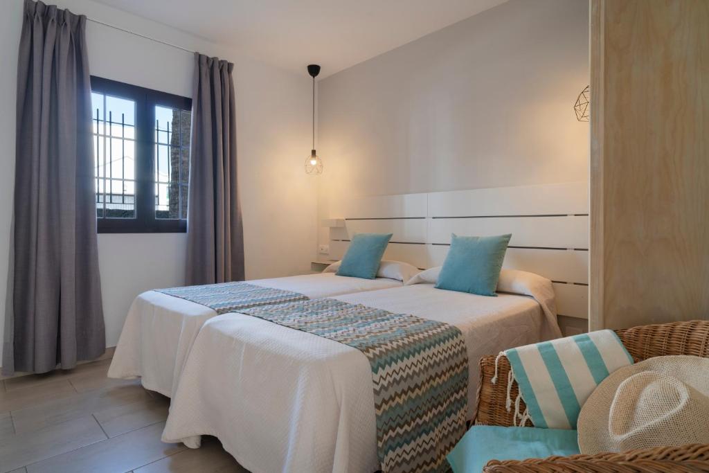 Apartamentos Fayna - 4