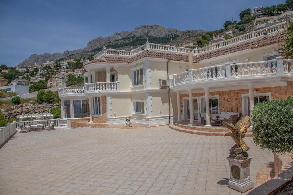 Villa Alarita - 1