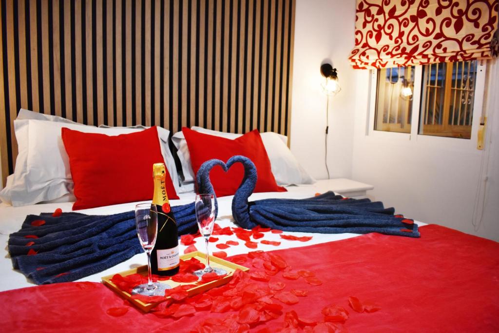 Apartment with jacuzzi en Torremolinos, Garipolo 1 by NAMASTE ELITE, Torremolinos