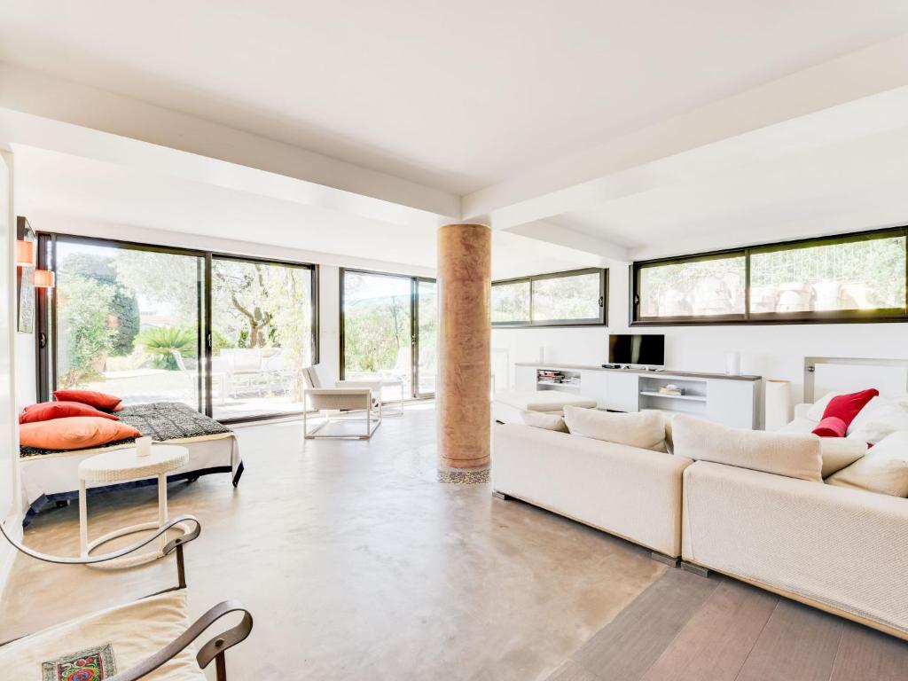 Apartment Villa La Romane by Interhome - 3