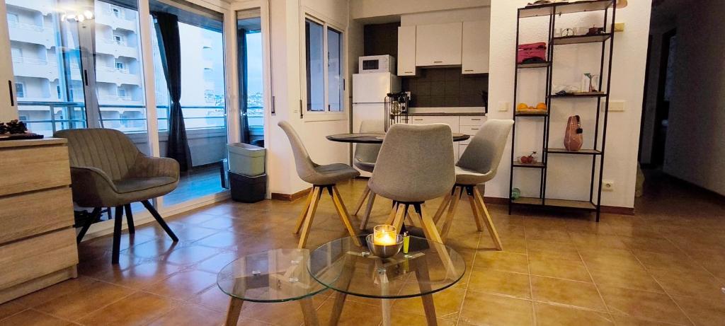 Spacieux Appartement Rose front mer et piscine - 5