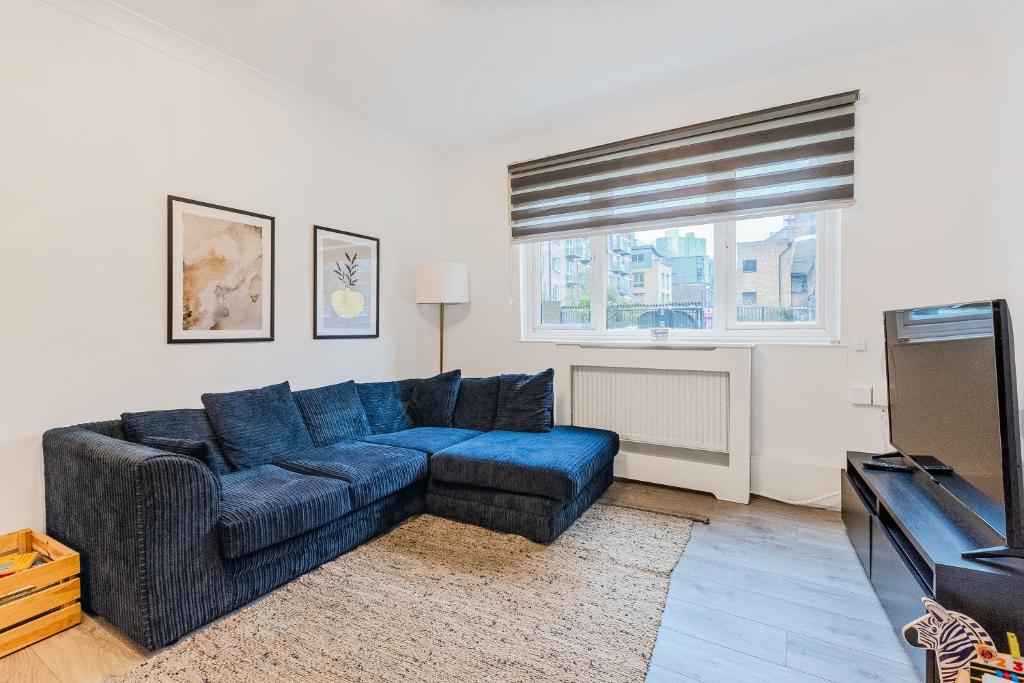 Modern Renovated Apt, Heart of Shoreditch, London!, Londyn