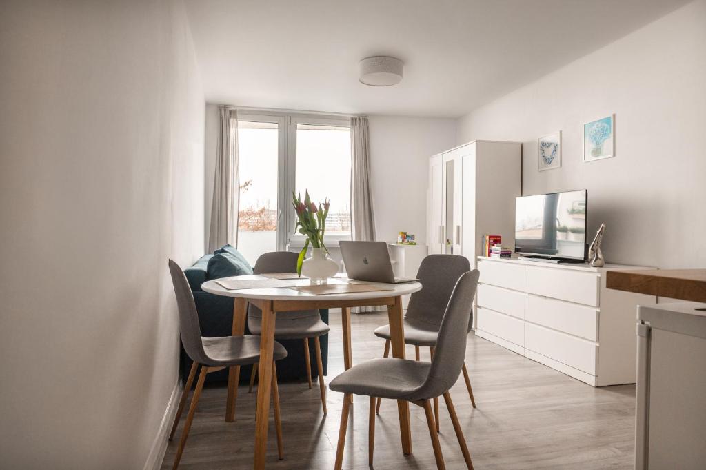 INITIUM rooms - Apartament - Obrońców Wybrzeża 6D, Gdaňsk