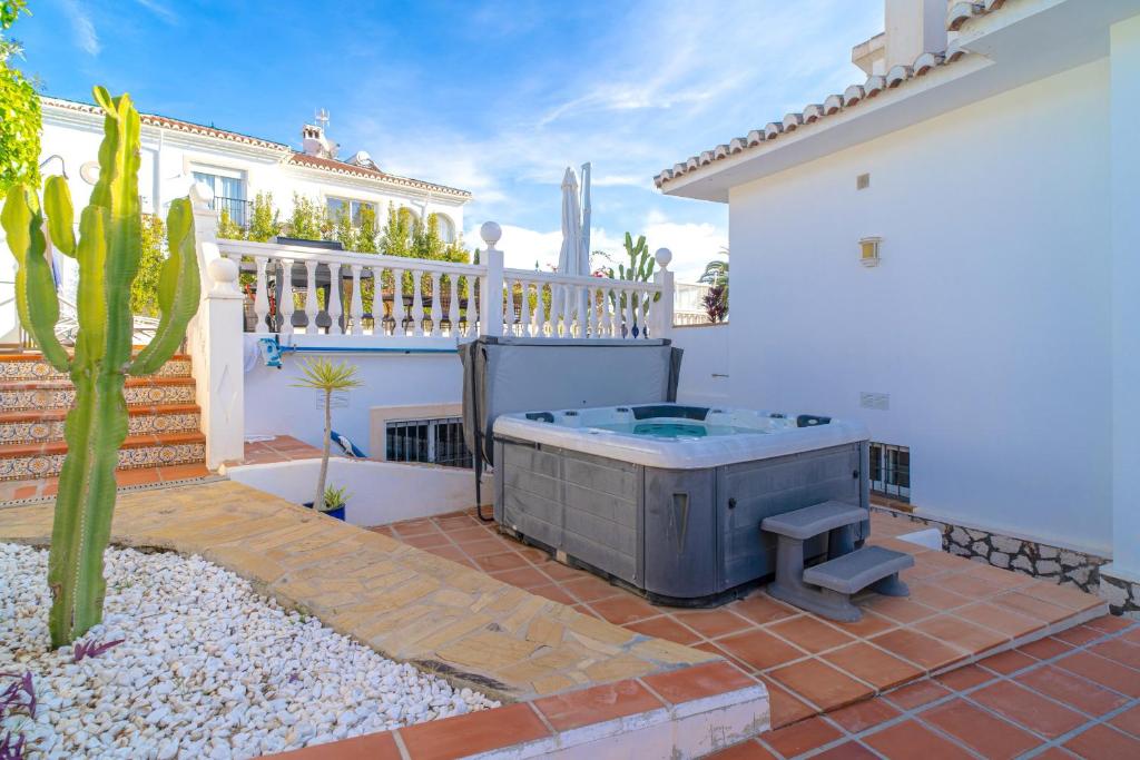 Villa Grande Luxe Private Pool by Casasol - 3