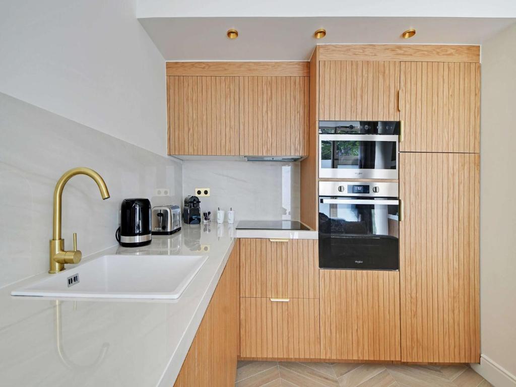 Sublim Apartement Center of Paris Montmartre - 5
