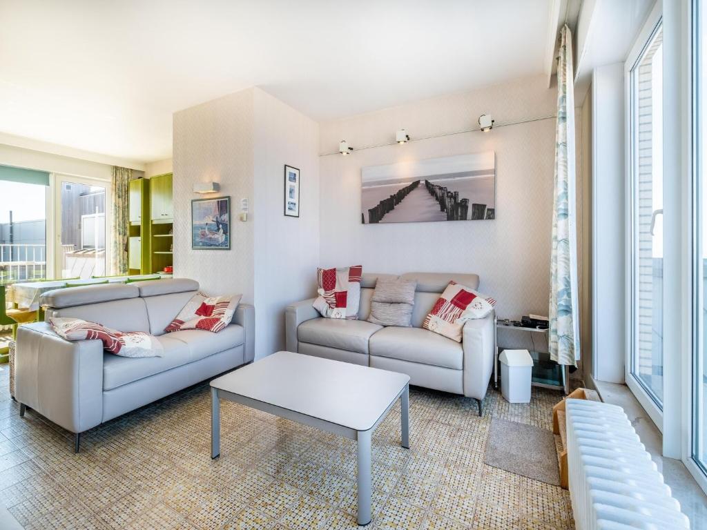 Penthouse in Seafront with Stunning Sea View, Koksijde