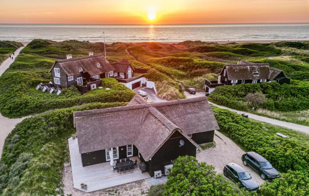 Lovely Home In Saltum, Saltum