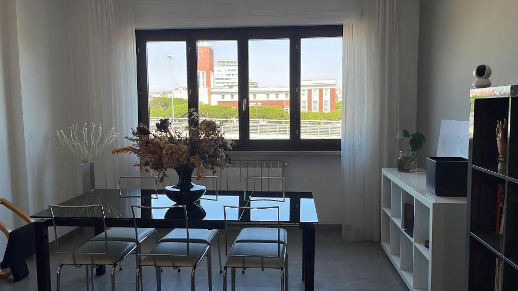 Sun-kissed seaside retreat: your Pescara getaway - 1