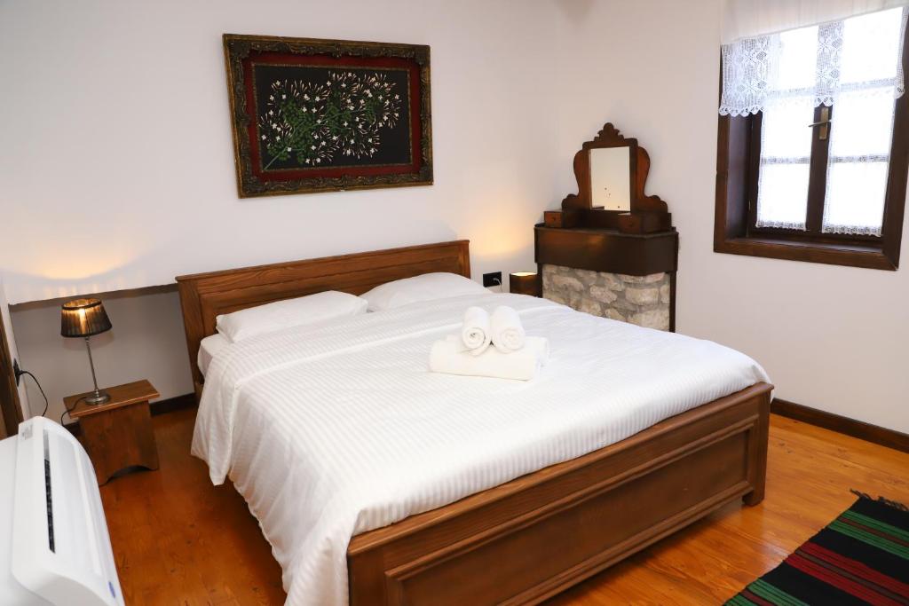 Deluxe Double Room with Castle View