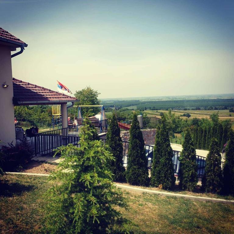 Čerevićki Raj, Čerević