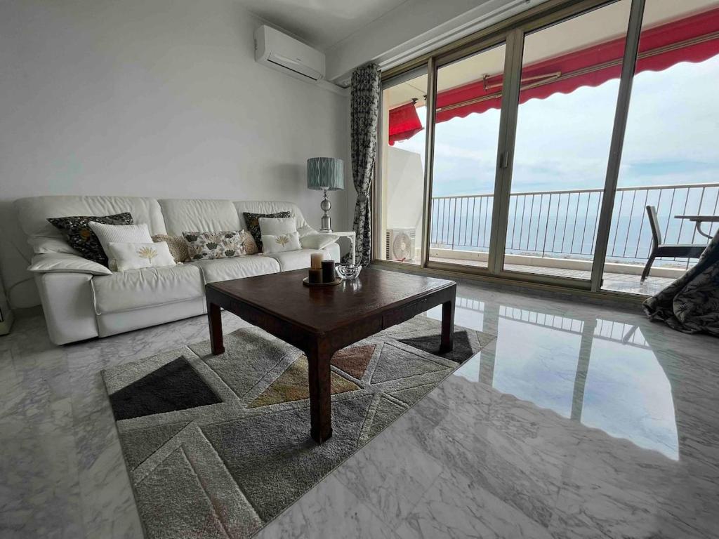Beautiful Apartment Pool & Garage See View - 2