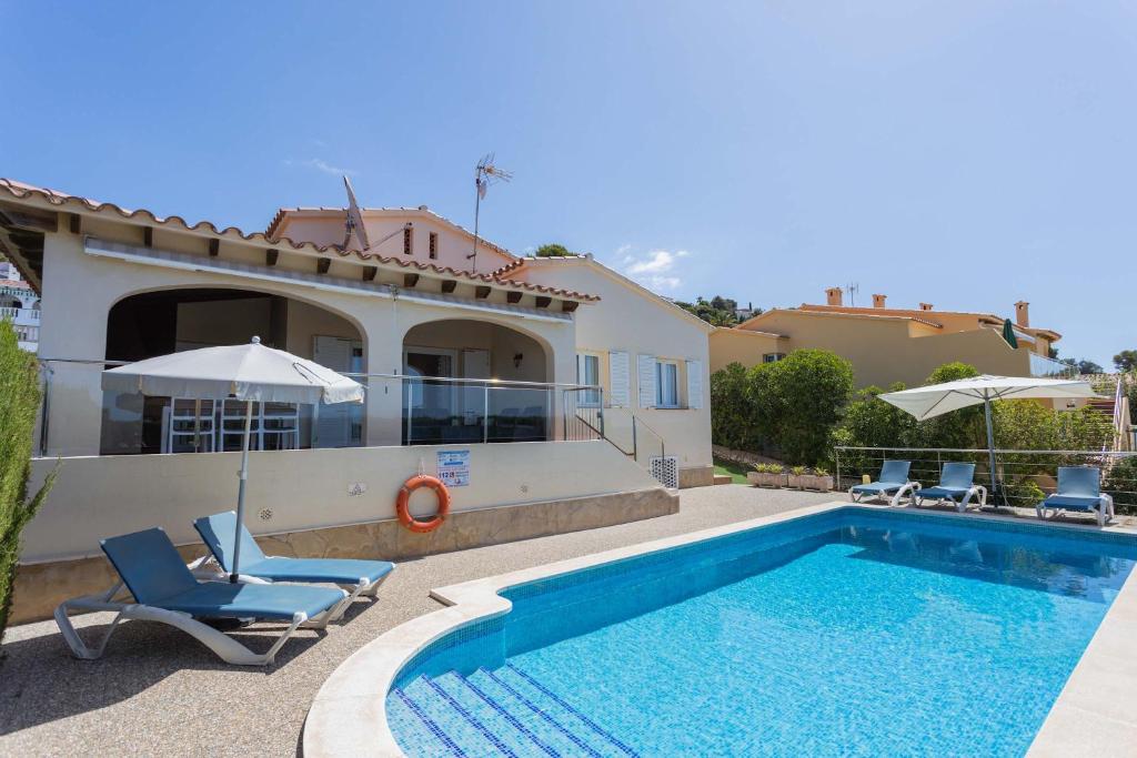 Villa Primrosa - beautiful sea views - 2