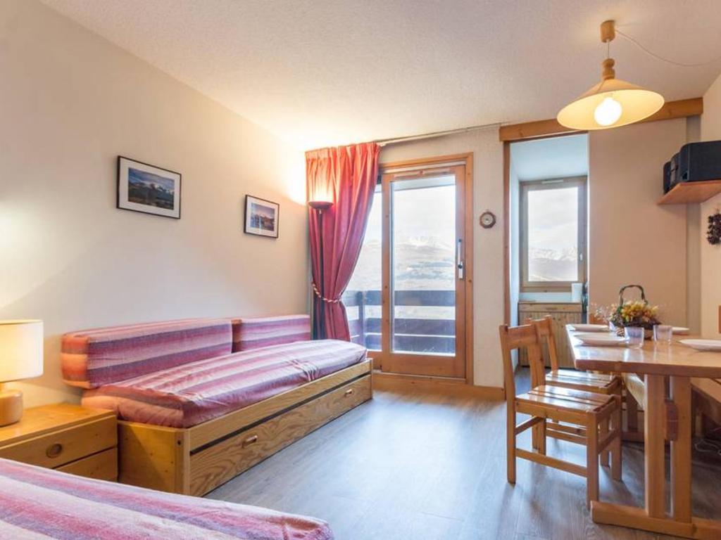 Appartement 2 pièces au calme proche pistes, vue agréable - 1