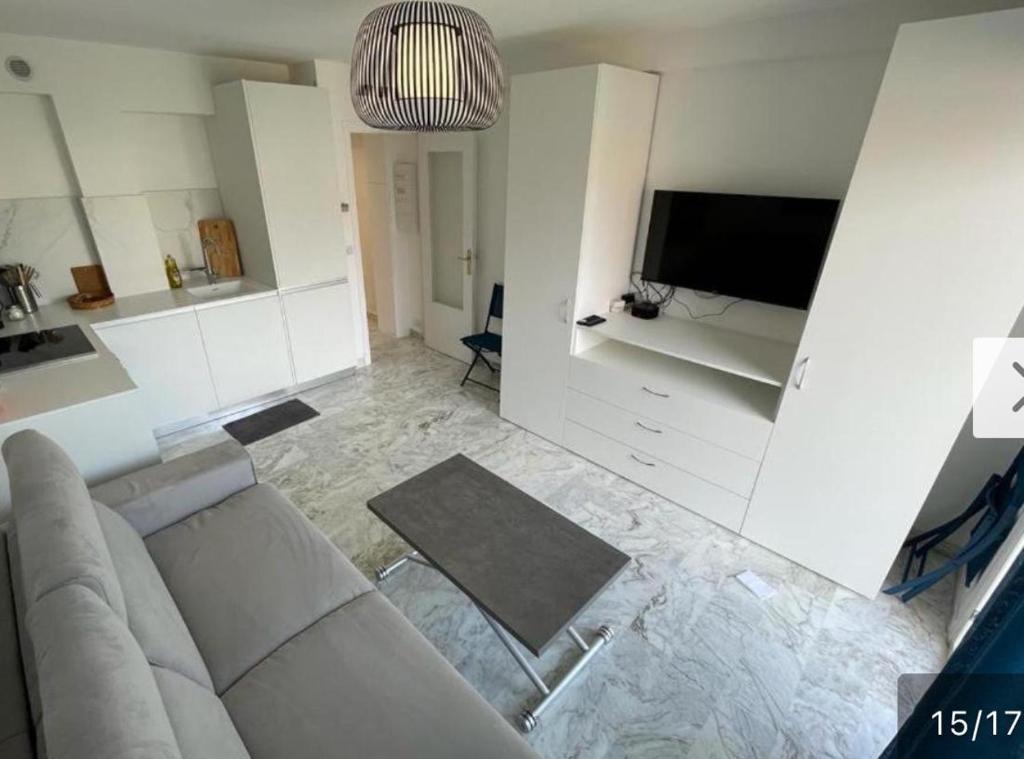 Mistral Seaside Studio - 200m de la Plage - 1