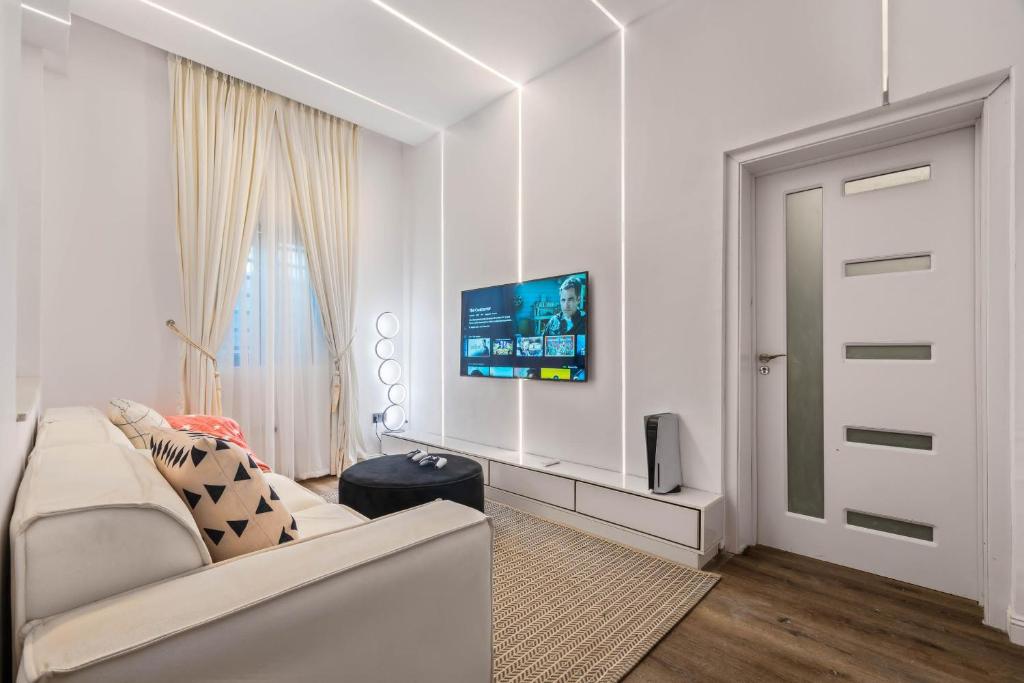 eaglewingshome, Lagos