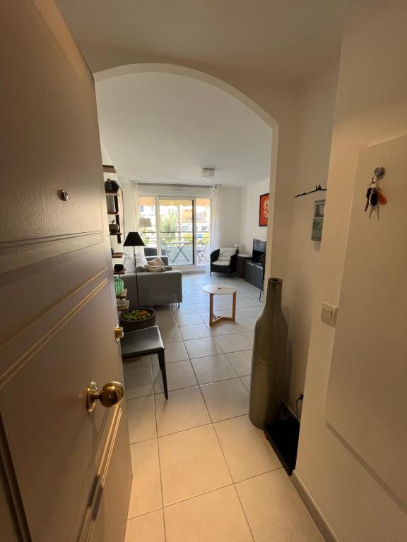 Nice Massena 2 rooms - 5