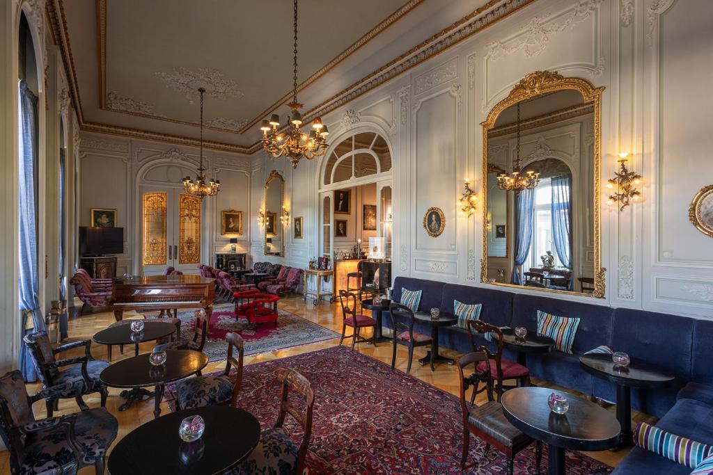 Bar/lounge