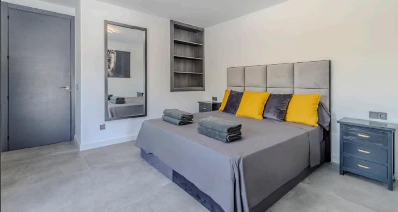 Brand New Modern Villa - 5