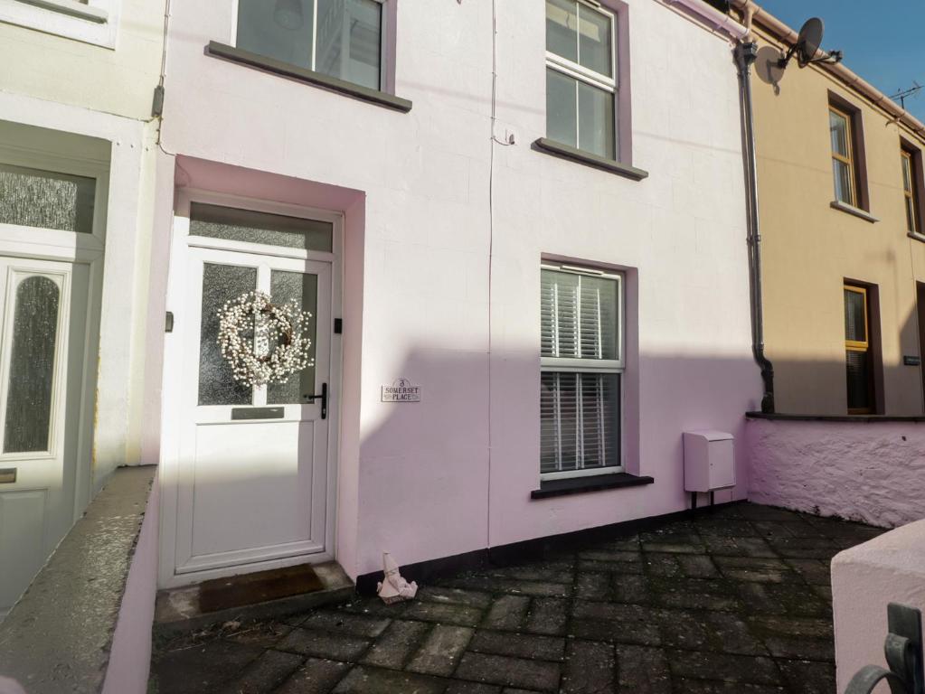 3 Somerset Place, Tenby