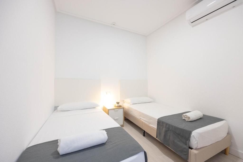 Apartamentos Marina Playa by Apartamentos Torrevieja - 4