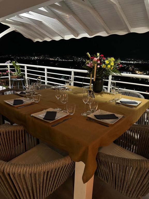 Duplex Vue Mer, Les Trois-Îlets