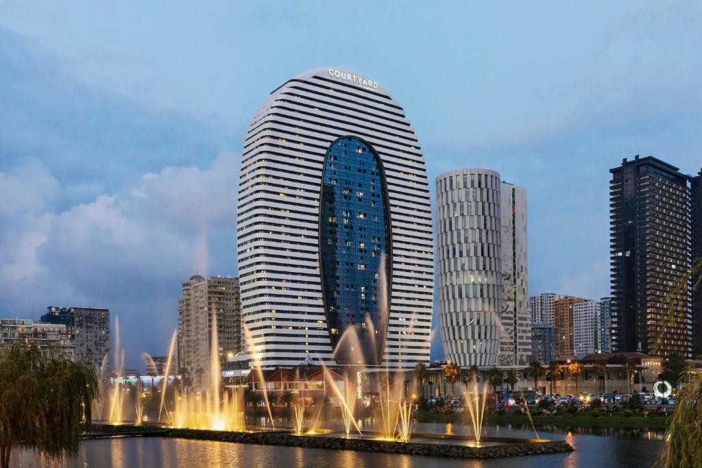 Courtyard by Marriott Batumi, Batumi