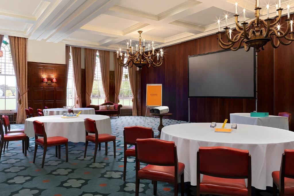 Tárgyalóterem/bálterem