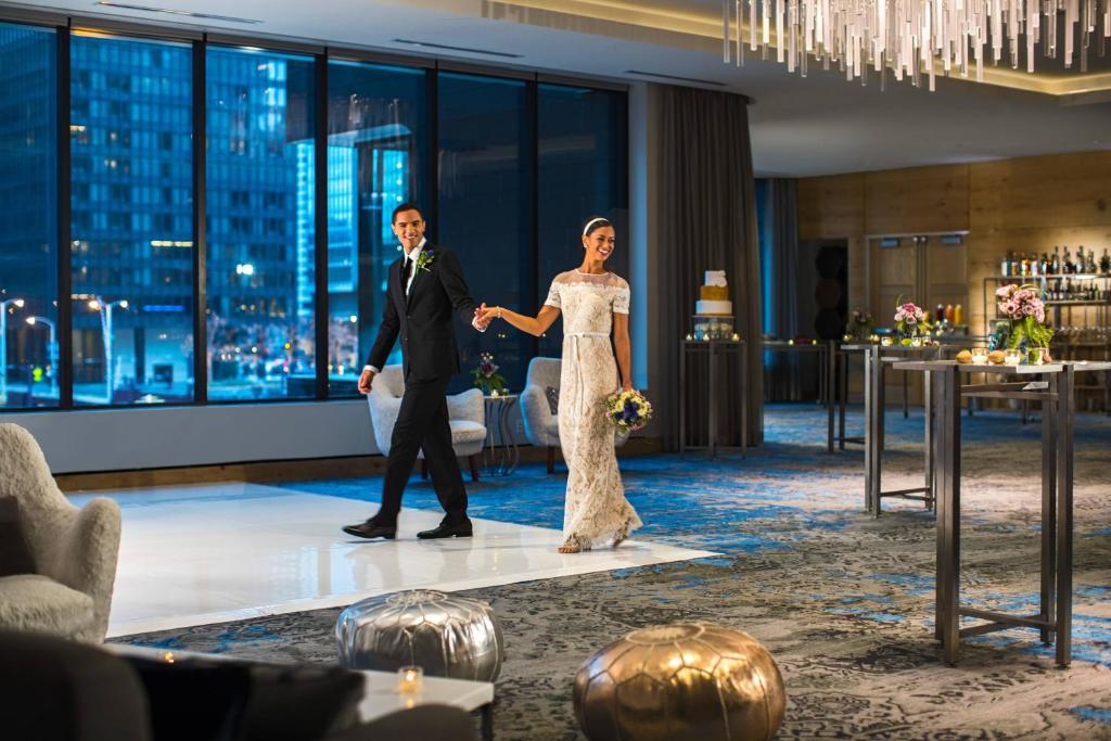 르네상스 시카고 다운타운 호텔 (Renaissance Chicago Downtown Hotel)