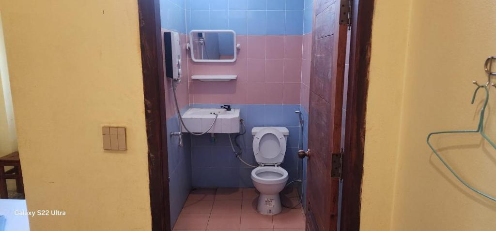 Well-appointed bathrooms