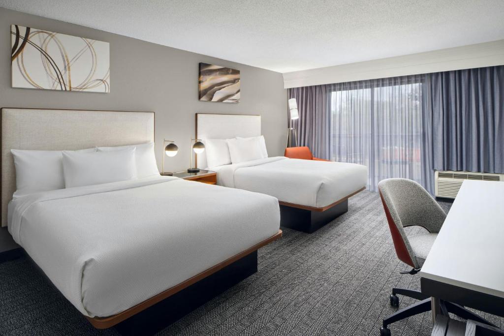Guestroom, Courtyard by Marriott Baton Rouge South in Baton Rouge (LA)