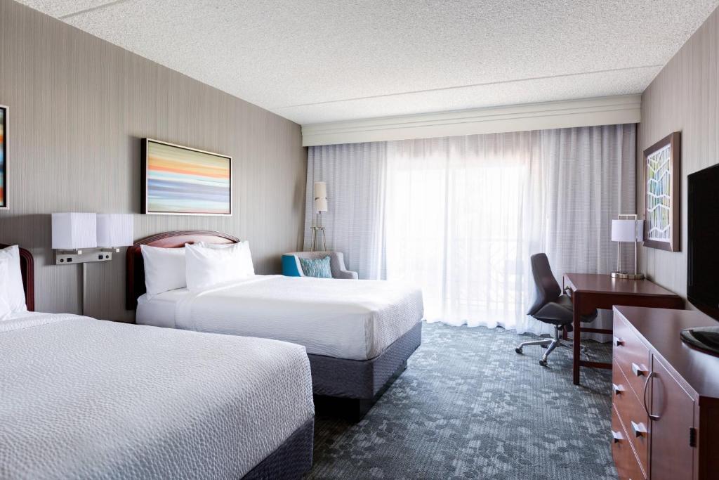 คอร์ทยาร์ด สกอตส์เดล โอลด์ ทาวน์ (Courtyard Scottsdale Old Town)