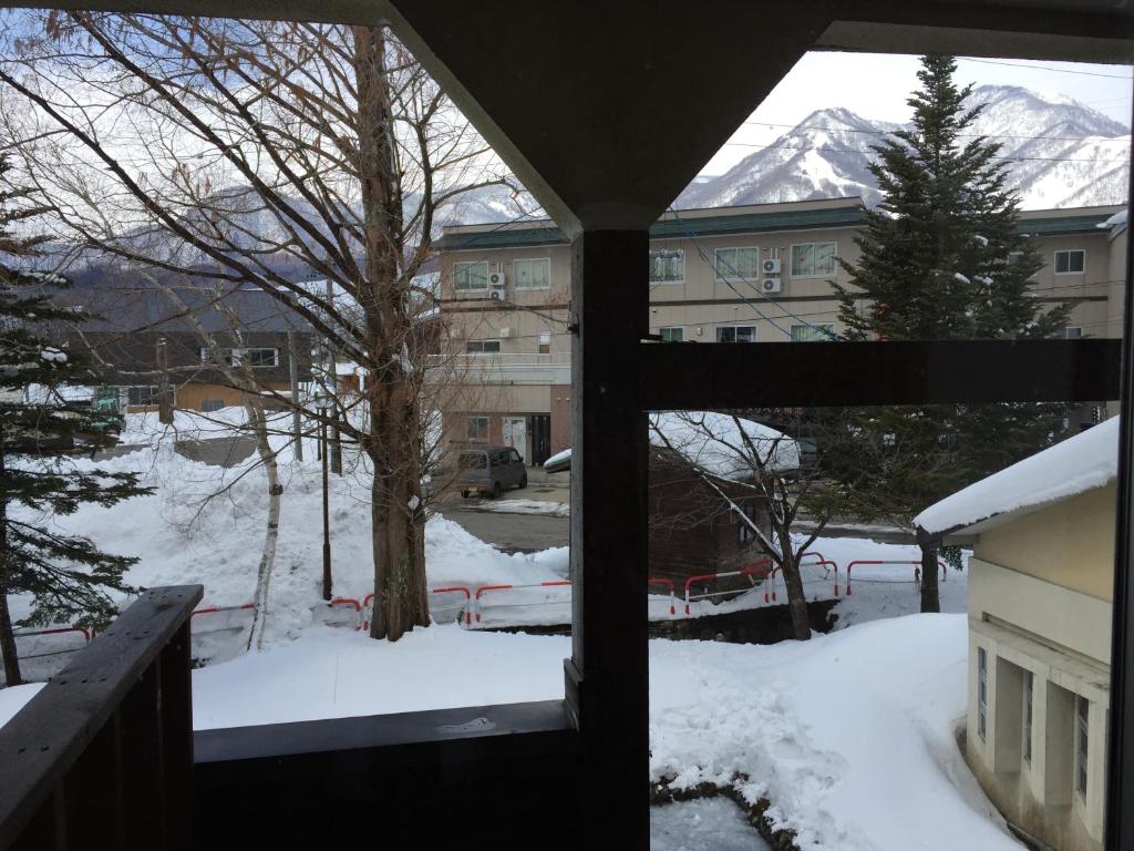 Tsugaike Ski House photo