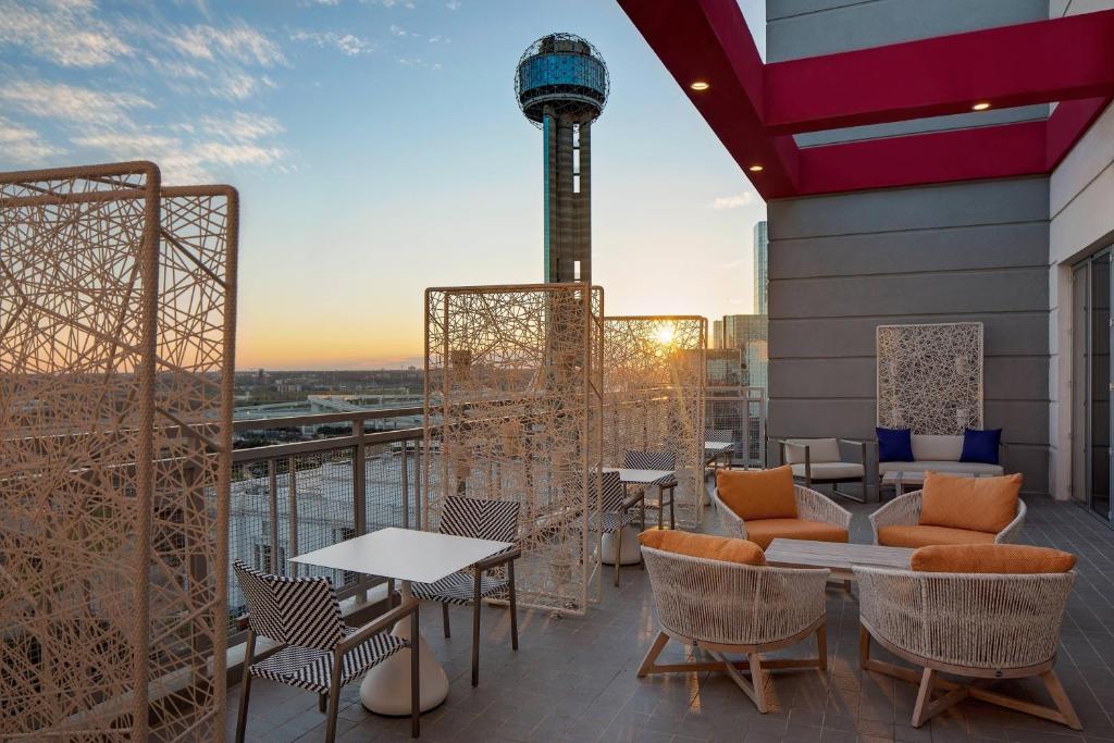 Restaurant, Courtyard by Marriott Dallas Downtown/Reunion District in Dallas (TX)
