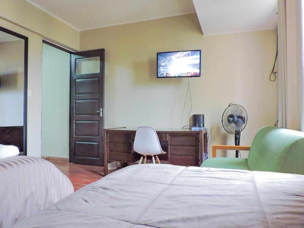 Estudio para grupos Cerca de la Plaza - 4