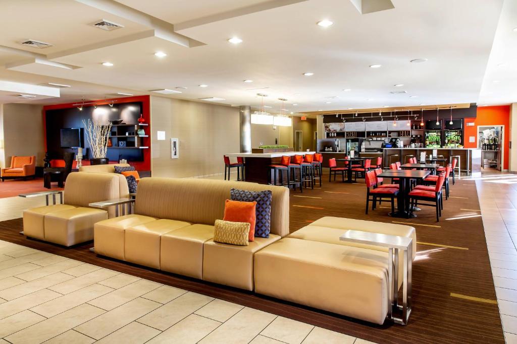 Courtyard by Marriott Lexington Keeneland Airport 전경