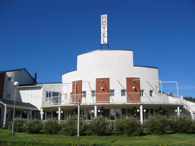 Hotelli Kampeli — Hotel in Veteli
