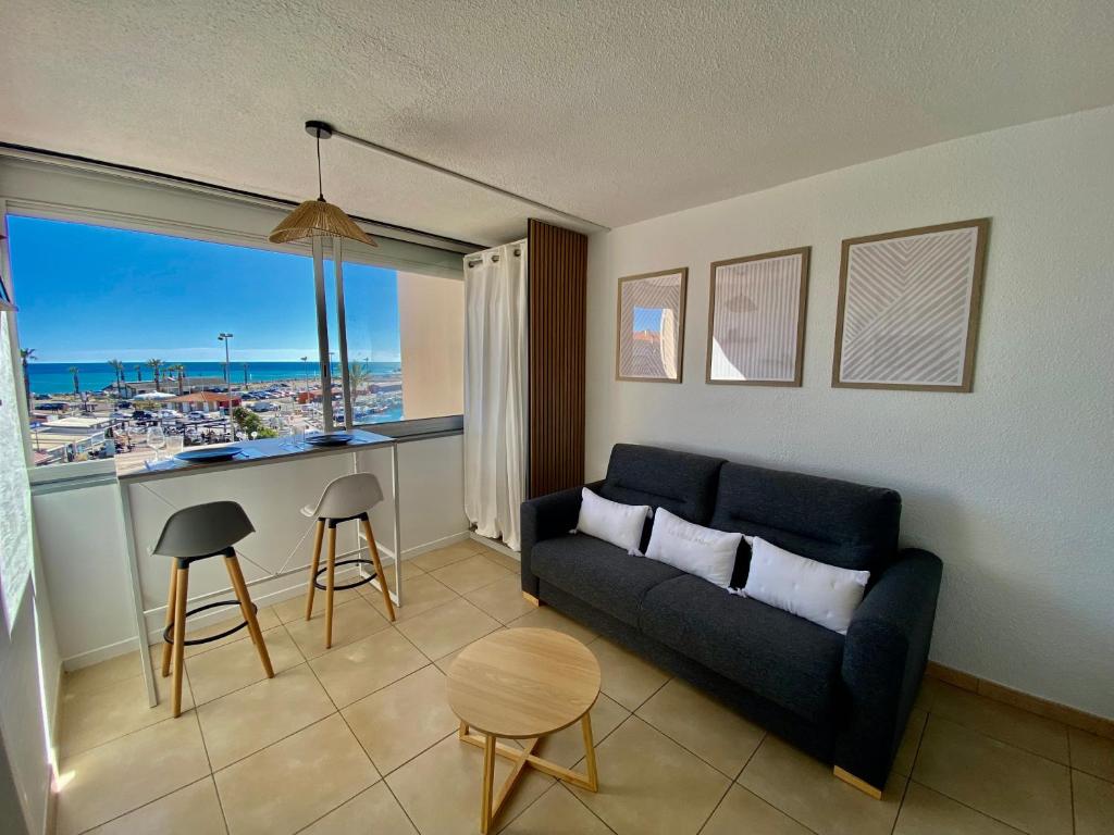 Le Vista Mare - Vue port avec place de parking - 2