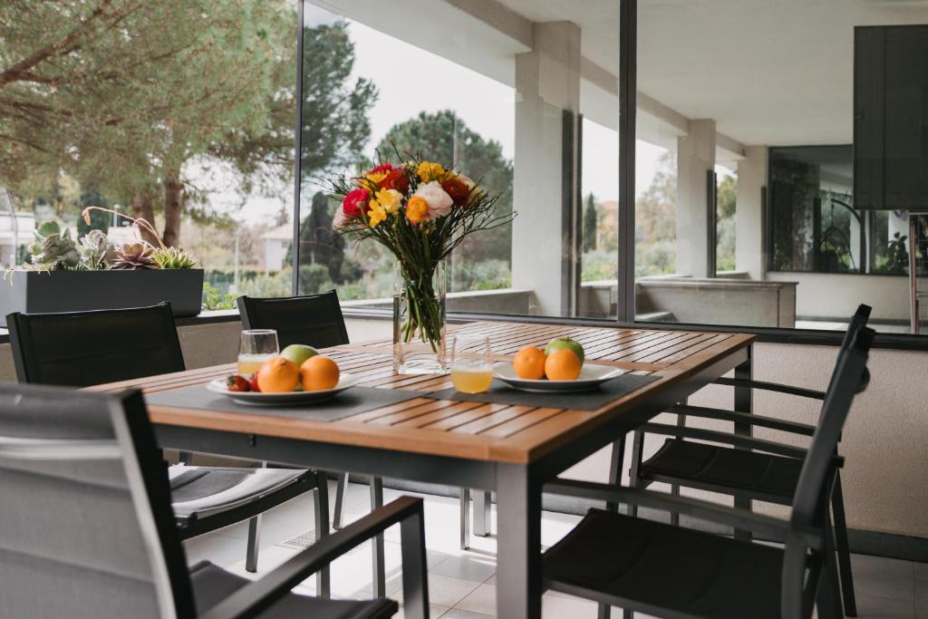 Your home in Chiavari- Large terrace & 2 bedrooms - 4