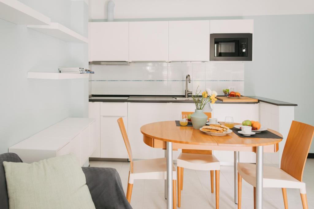 Your home in Chiavari- Large terrace & 2 bedrooms - 5