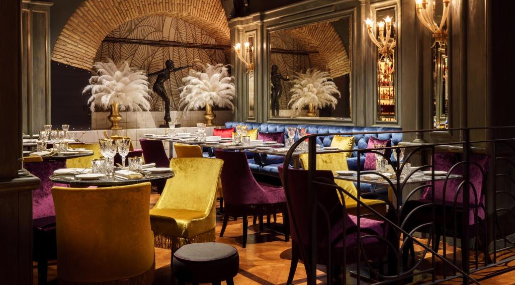 Restaurant, Hotel Valadier in Rome