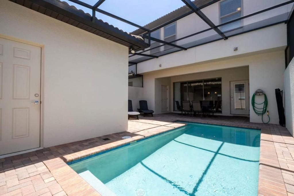 Stunning 5 Bd w/ Pool Close to Disney @ Windsor Westside 2015, Kissimmee