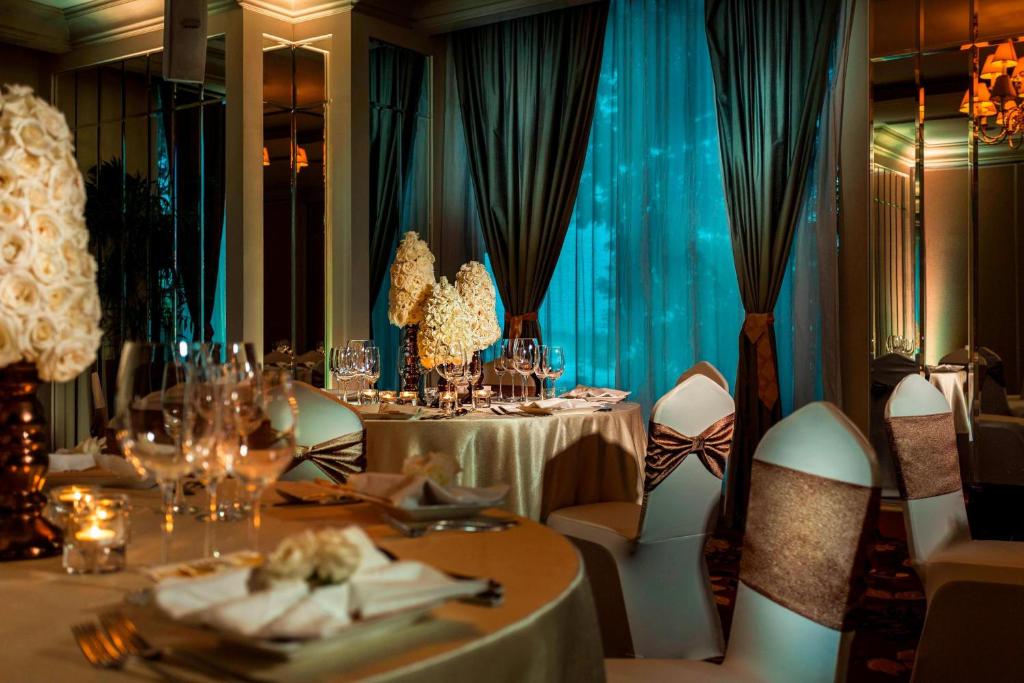 Tárgyalóterem/bálterem