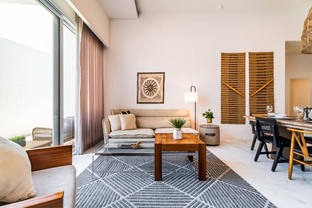 Casa Lucy Secure-Quiet & Opulent Cabo Retreat-3BR's & Patio! - 4