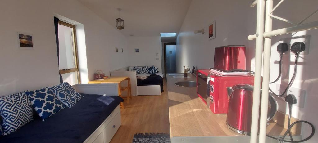 The Apple Tree, Chestfield