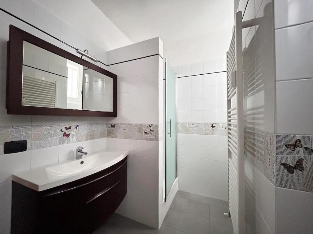 Elegante Apartmento CityLife Fiera - 4