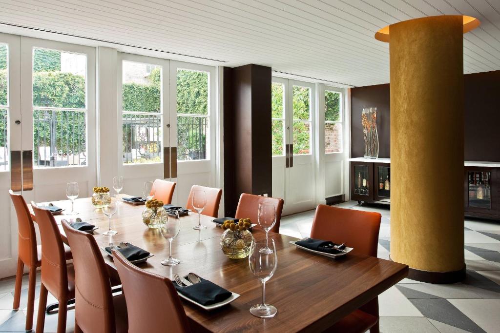 Hotel de la Poste – French Quarter, A Renaissance Hotel